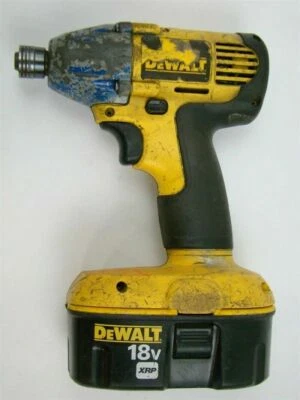 Destornillador de impacto inalámbrico DeWalt 18V XRP resistente 1/4" DW056 Foto 1 de 4