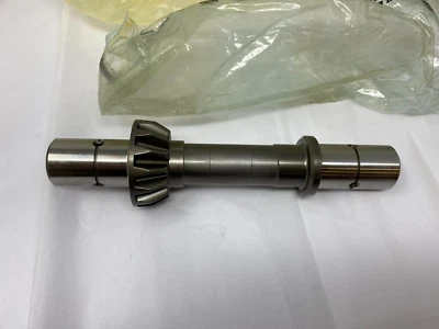 Eje de salida New Holland 313/316 9" Foto 1 de 4