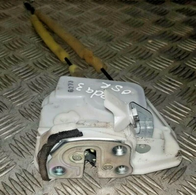 MAZDA 3 SPORT CERRADURA PUERTA MECH LADO CONDUCTOR TRASERO OSR AZUL 5 PUERTAS 2009 Foto 1 de 3