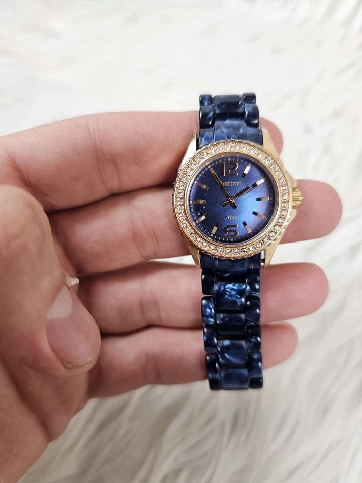 Reloj Armitron Vintage Para Mujer Correa Eslabón Azul Ajustable - Cara Azul -  Foto 1 de 4