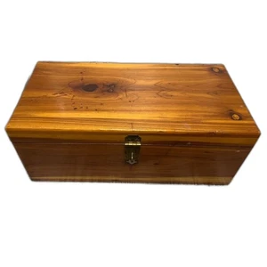 Vintage Wooden Dresser Box Jewelry Brass Latch 9.5"x 5 x 4" Desk Organizer 1980 - Picture 1 of 7
