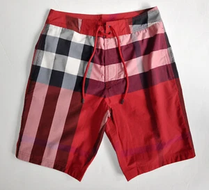 NWT Burberry Men's Laguna Check Print Board Shorts Swim Trunk Military Red XS - Imagen 1 de 9
