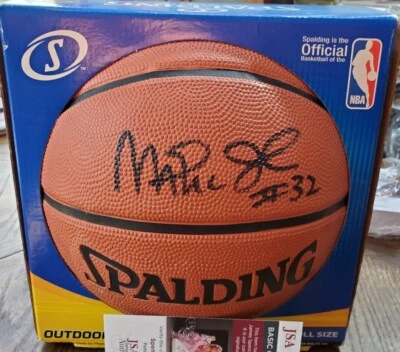 Autographed Lakers Magic Johnson Spalding NBA Basketball JSA COA NBA 29.5 - Image 1 of 4