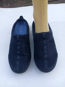 easy spirit oren mules