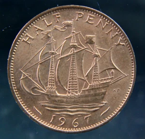 Great Britain, Half Penny, 1967 bronze coin, XF/AU - Picture 1 of 2
