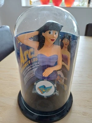 diamond select gifts - archie comics. Collectible Veronica Lodge Figure - Image 1 of 4