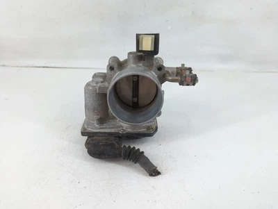 2010-2017 Toyota Camry Throttle Body UO7J8 - Image 1 of 4