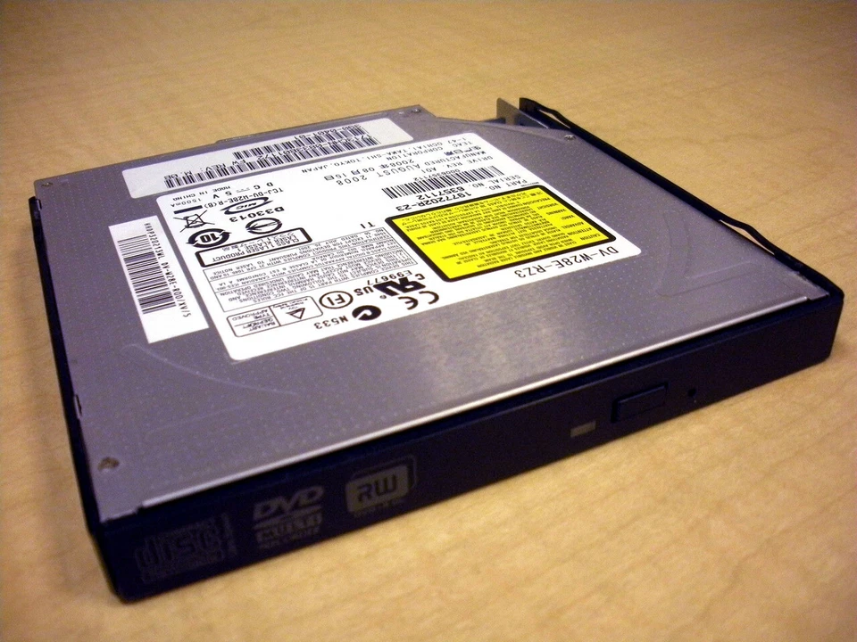 Sun 541-0847 X7424A-Z Slimline 8x DVD Writer / 24x CD Writer for M4000 M5000 - Image 1 of 3