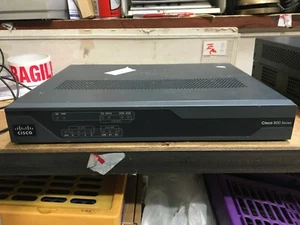 Routeur CISCO 888EA cisco série 800 occasion - Photo 1/6