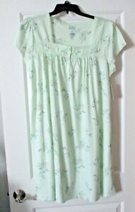  Croft and Barrow short sleeved nightgown size XL green flower