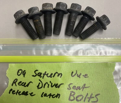 Pestillo de liberación del asiento trasero izquierdo Saturn Vue 09 Foto 1 de 2