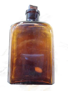 Vintage Tschechische Armee Glas Sanitätsflaschen (leer) - Bild 1 von 8