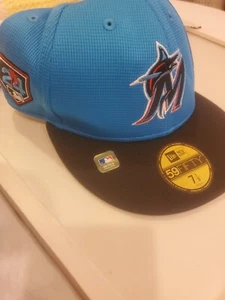 Miami Marlins New Era 2024 Spring Training 59FIFTY Fitted Hat – Blue/Black - Picture 1 of 3