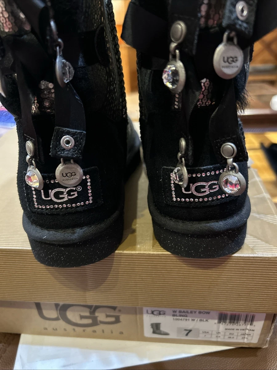 新品 UGG Mini Bailey Button Bling ブラック 25 Women's Mini Bailey Button Bling Boot | UGG® Official