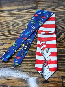 Dr. Seuss One Fish Two Fish Novelty Tie 100% Polyester Blue Red - Picture 1 of 7