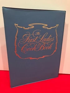 The First Ladies Cook Book -Favorite Recipes by Parents' Magazine Press 1969 - Picture 1 of 6