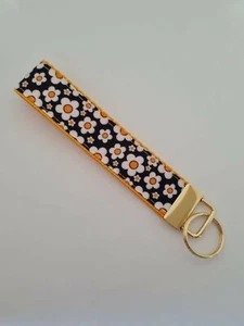 Black yellow and white flower print key fob wristlet / bag accessory - Picture 1 of 1