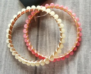 2x Armreif,Armspange,Armband,Damen,Mädchen,Gold,Rosa,Weiß,Perlen,Modeschmuck - Bild 1 von 4