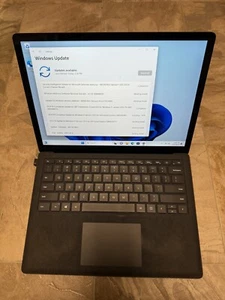 Microsoft Surface Laptop 13.5'' (512 GB, Intel Core i7 7th Gen., 16 GB) -... - Picture 1 of 8