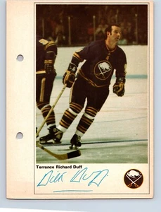 VINTAGE HOCKEY PHOTO 1970 SUN LIFE ACTION PLAYERS BUFFALO DICK DUFF - Bild 1 von 2