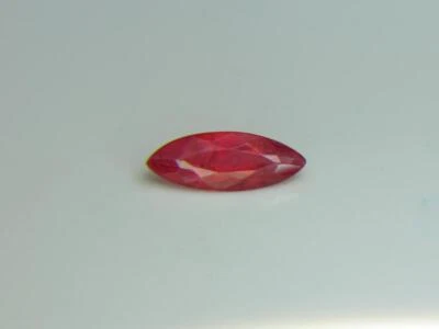 1.33CT COLLECTOR UNTREATED TRANSPARENT SINGLE CRYSTAL VIVID RED BRAZIL RHODONITE - Image 1 of 4