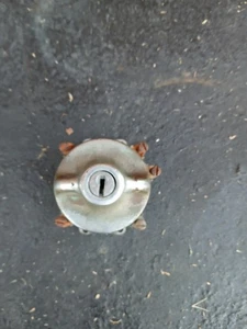 Oem Knucklehead Panhead Briggs And Stratton Key Switch #b378 - Foto 1 di 9