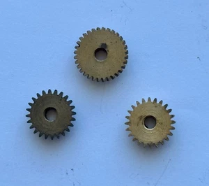 Wrenn Modelleisenbahnen 3 Antriebsachsen Zahnräder, 2 Rangierlok & 1 8F - Bild 1 von 2