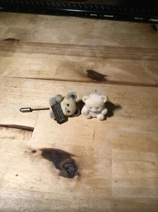 VINTAGE 80'S FUZZY TEDDY BEAR HERSHEYS BEAR PIN &HANGING WHITE BEAR CHARM MINI - Picture 1 of 6