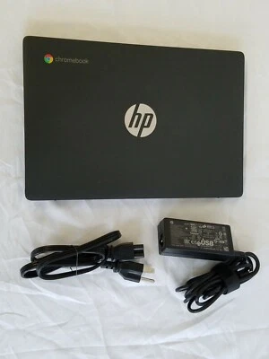 HP Chromebook Laptop Computer 11.6" Small HD MediaTek 8 GB memory 32 GB eMMC - Image 1 of 4