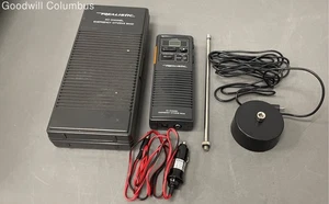 Realistic TRC-409 40 Channel Emergency Citizens Band Radio - Picture 1 of 6