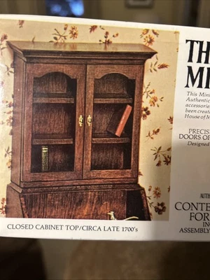 House of Miniatures 1977 套件 #40001 1:12 封闭柜顶约 18 世纪末 — 第 1/3 张图片