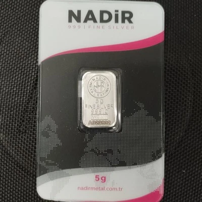 Barra de plata de 5 g en blister.999 Refinería Nadir Foto 1 de 2
