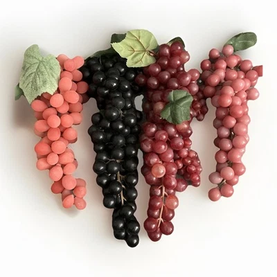 Lote de 4 cachos de uvas de borracha vintage enormes artificiais falsas realistas em excelente estado usado - Imagem 1 de 4