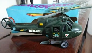 VINTAGE ARMY HELICOPTER MAHOGANY KILN WOOD PLASTIC FRICTION TOY PUKY ARGENTINA - Picture 1 of 4