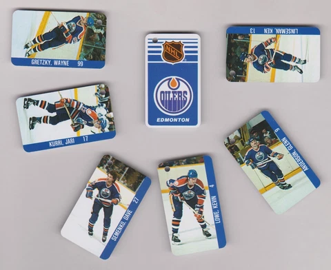 1983 Edmonton Oilers Lot of 10 Renaissance Keychain Sets Gretzky, Kurri, Coffey Cover
