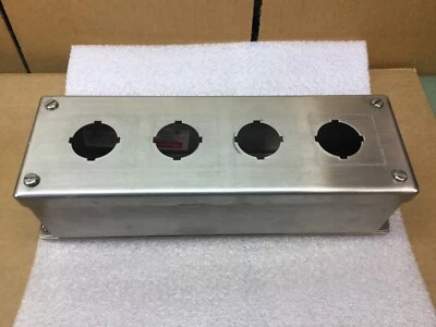 HOFFMAN E-4PBSS 4-HOLE STAINLESS STEEL PUSHBUTTON ENCLOSURE 59640 USED - Image 1 of 3