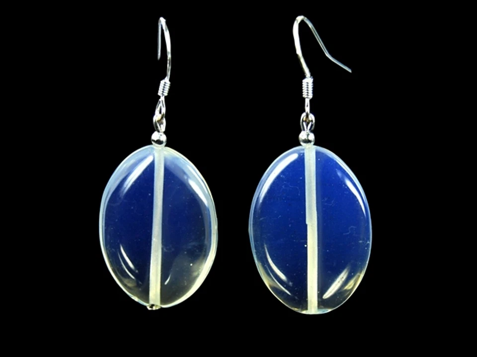 Schöne Ohrringe aus Opalith-Glas in Ovalform 925er Silber Ohrhaken  - Bild 1 von 1