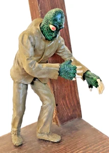 Horizon Sci-fi Art Model Kit, Mole People #HM002, 1984 avec Boîte / With Box - Picture 1 of 16