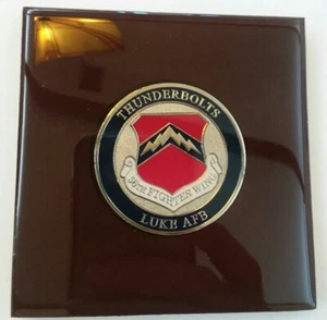 USAF THUNDERBOLTS LUKE AFB CHALLENGE COIN DISPLAY PLAQUE with stand (Brown) - Picture 1 of 5