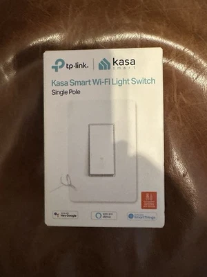 TP-LINK HS200 Smart WiFi Light Switch - White - Image 1 of 3