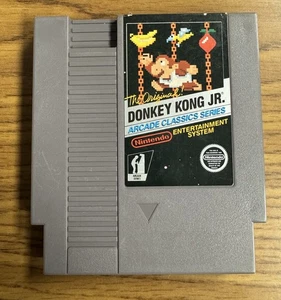 Donkey Kong Jr. (Nintendo Entertainment System, 1986) NES Tested Five 5 Screw - Picture 1 of 20