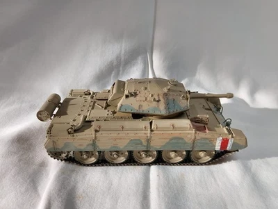 1/35 CARRO ARMATO CRUSADER COSTRUITO COME DA FOTO - Immagine 1 di 3