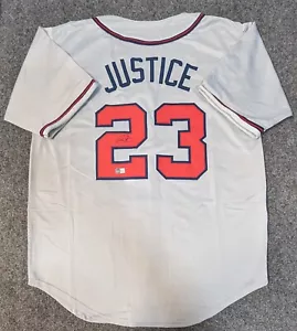 ATLANTA BRAVES DAVID JUSTICE AUTOGRAPHED SIGNED JERSEY BECKETT HOLO - Picture 1 of 3