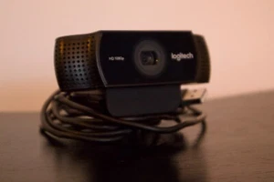 Logitech C922 Pro Stream 1080p HD Webcam - Black - Picture 1 of 1