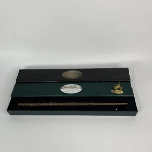 Harry Potter Baguette Magic Hermione Granger Edition Character + Clip Metal - Picture 1 of 4