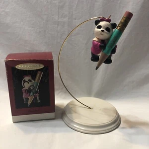 VINTAGE CHRISTMAS ORNAMENT – 1995 – HALLMARK KEEPSAKE – DAUGHTER - Picture 1 of 6