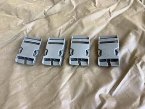 Lotto 4 fibbie esercito militare eccedenza ITW Nexus Fastex Ranger verde 1 1/2 1,5" GI - Foto 1 di 3