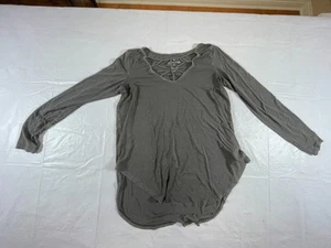 American Eagle Womens M Gray Soft & Sexy T-Shirt Criss Cross V Neck Medium -942 - Picture 1 of 5
