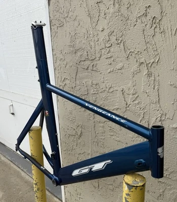 GT Vengeance Aero/TT/Tri Bike Frame XL - 650c - Image 1 of 4