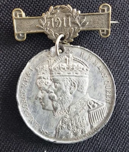 King George V Coronation Commemorative Medal 1911 - Elect Cocoa - Picture 1 of 2